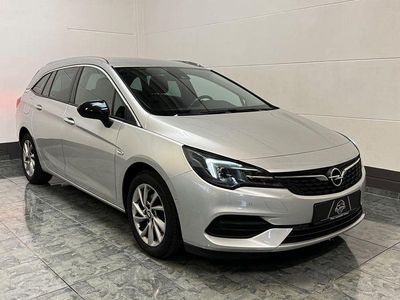 Silber Gebraucht 2021 Opel Astra Business Elegance Kombi | 9.390 € (Teuer)