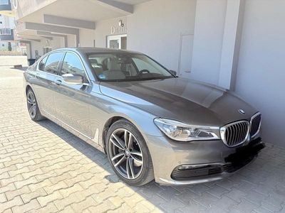 BMW 730