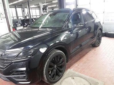 Usata VW Touareg R 462 CV (339 kW) 2022 Nero SUV
