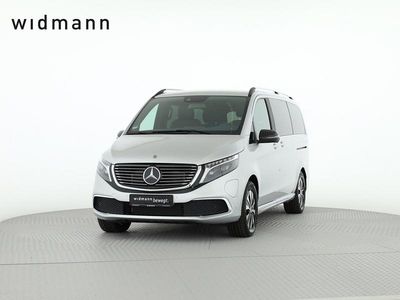 Silber Gebraucht 2023 Mercedes EQV300 Van / Kleinbus | 66.640 €