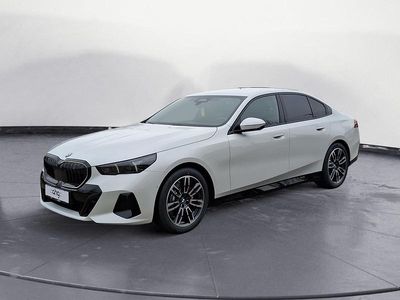 Neu BMW 520 197 PS (144 kW) 2026 Weiß Limousine