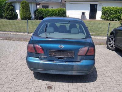 Nissan Primera