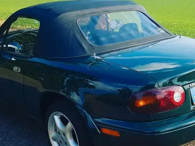 Gebraucht Mazda MX5 90 PS (66 kW) 1997 Grün Cabrio