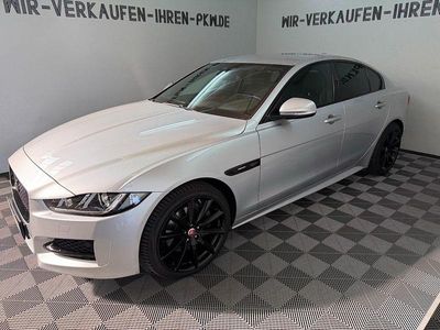 Usata Jaguar XE R-Sport 179 CV (131 kW) 2017 Argento Berlina
