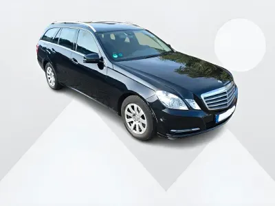 Gebraucht Mercedes E200 136 PS (100 kW) 2012 Schwarz Kombi