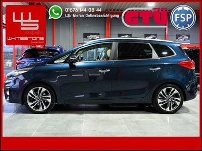 Blau Gebraucht 2017 Kia Carens Spirit Van / Kleinbus | 18.440 € (Teuer)