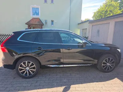 Gebraucht Volvo XC60 Inscription 190 PS (139 kW) 2019 Schwarz SUV