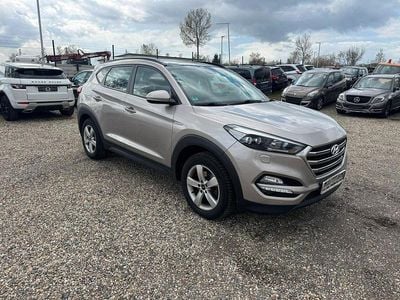 Gebraucht Hyundai Tucson Advantage 177 PS (130 kW) 2016 Grau SUV