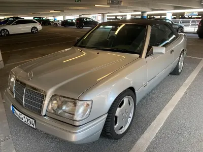 Używany Mercedes E220