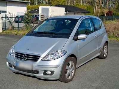 Usata Mercedes A150 Avantgarde 95 CV (69 kW) 2007 Argento Utilitaria