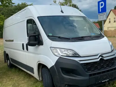 Gebraucht Citroën Jumper 140 PS (102 kW) 2023 Weiß Van / Kleinbus