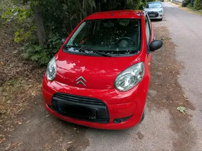 Gebraucht Citroën C1 Advance 68 PS (50 kW) 2012 Rot Kleinwagen