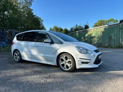 Gebraucht Ford S-MAX ST-Line 200 PS (147 kW) 2013 Weiß Van / Kleinbus