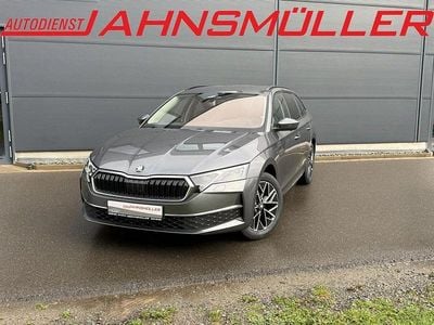 Neu Skoda Octavia Tour 150 PS (110 kW) 2025 Grau Kombi