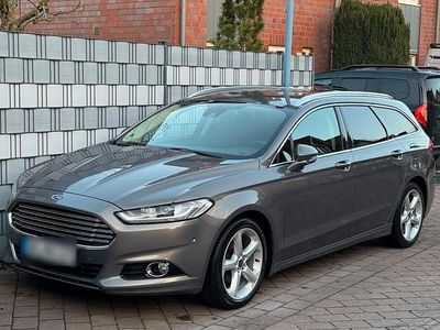 Gebraucht Ford Mondeo Titanium 180 PS (132 kW) 2015 Braun Kombi