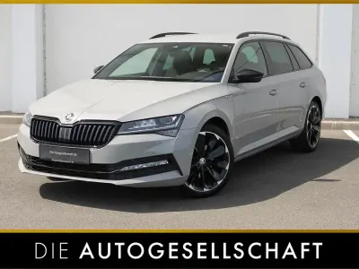 Gebraucht Skoda Superb SportLine 200 PS (147 kW) 2021 Steelgrau Kombi
