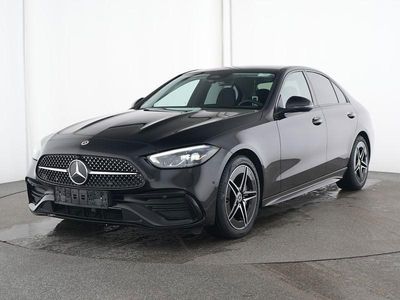 Gebraucht Mercedes C180 AMG 170 PS (125 kW) 2025 Metalliclack obsidianschwarz metallic Limousine