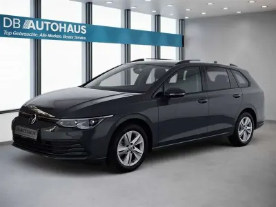 Gebraucht VW Golf VIII Life 150 PS (110 kW) 2024 Grau Kombi
