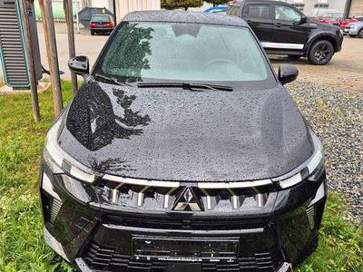 Neu Mitsubishi ASX Basis 91 PS (66 kW) 2025 Schwarz SUV