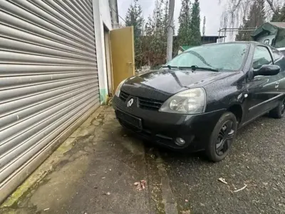 Gebraucht Renault Clio 75 PS (55 kW) 2007 Schwarz Kleinwagen
