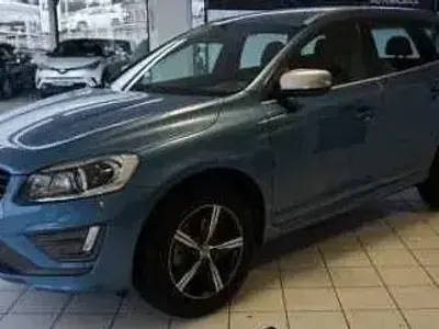 Używany Volvo XC60 R-Design 190 KM (139 kW) 2017 Niebieski SUV