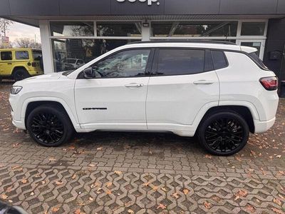 Używany Jeep Compass Altitude 131 KM (96 kW) 2024 Biały SUV
