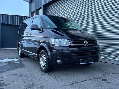 Gebraucht VW T5 Comfortline 140 PS (102 kW) 2014 Schwarz Van