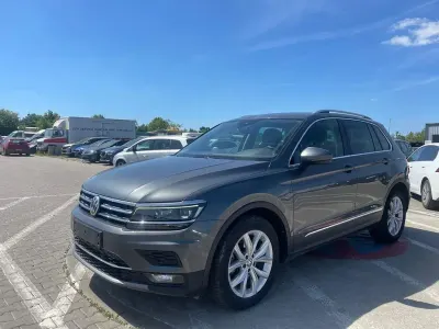 Gebraucht VW Tiguan Highline 150 PS (110 kW) 2018 Grau SUV