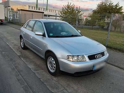 Usata Audi A3 125 CV (91 kW) 2002 Argento Utilitaria