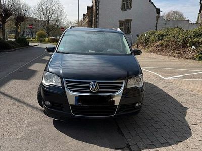 Gebraucht VW Touran 140 PS (102 kW) 2008 Schwarz Van / Kleinbus