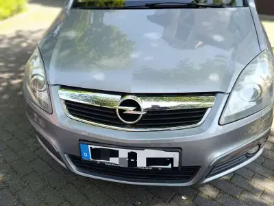 Gebraucht Opel Zafira Edition+ 140 PS (102 kW) 2006 Grau Van / Kleinbus