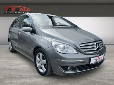 Gebraucht Mercedes B200 140 PS (102 kW) 2006 Grau Van / Kleinbus