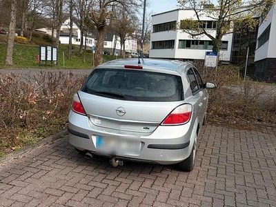 Gebraucht Opel Astra 125 PS (91 kW) 2004 Silber Limousine