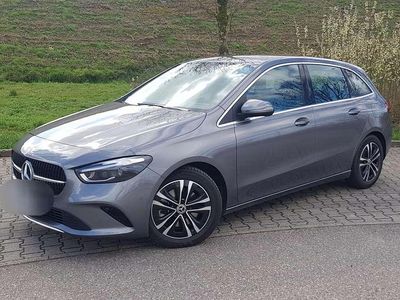 Gebraucht Mercedes 220 190 PS (139 kW) 2024 Grau Limousine
