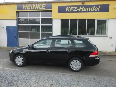 Gebraucht VW Golf VI Trendline 102 PS (75 kW) 2009 Schwarz Kleinwagen