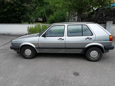 Gebraucht VW Golf II 70 PS (51 kW) 1989 Silber Kleinwagen