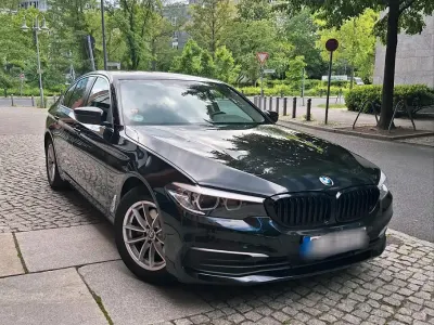 Gebraucht BMW 520 185 PS (136 kW) 2018 Schwarz Limousine