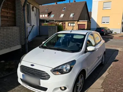 Gebraucht Ford Ka Plus 86 PS (63 kW) 2018 Weiß Kleinwagen