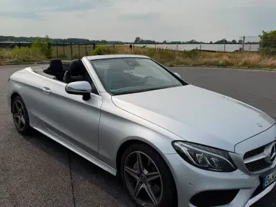 Gebraucht Mercedes C180 AMG line 156 PS (114 kW) 2017 Silber Cabrio