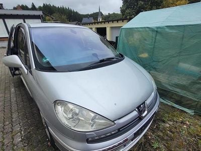 Peugeot 807