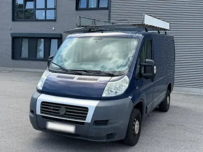 Gebraucht Fiat Ducato 120 PS (88 kW) 2009 Blau Van