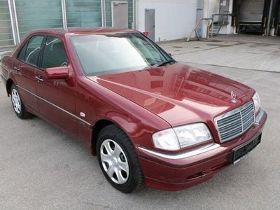 Mercedes C180