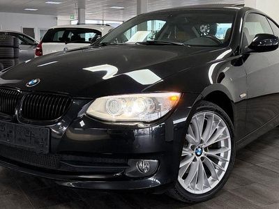 Gebraucht BMW 320 Sport Line 184 PS (135 kW) 2010 Saphirschwarz Coupé