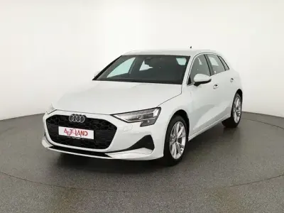 Nowe Audi A3 Comfort 150 KM (110 kW) 2025 Biały Sedan/Limuzyna