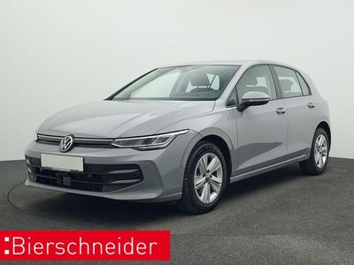 Usata VW Golf VIII Life 116 CV (85 kW) 2024 Grigio Berlina