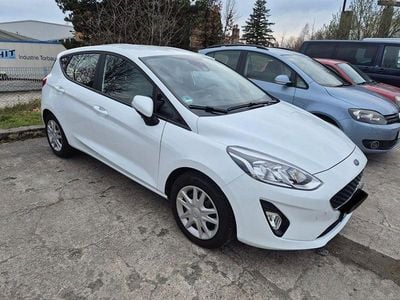 Gebraucht Ford Fiesta Cool & Connect 86 PS (63 kW) 2019 Weiß Kleinwagen