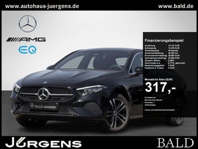 Gebraucht Mercedes A250 Progressive 163 PS (119 kW) 2024 Night black Limousine
