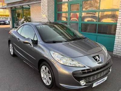 Gebraucht Peugeot 207 CC Sport 120 PS (88 kW) 2009 Grau Cabrio