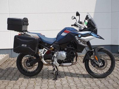 Gebraucht BMW 850 2023 Blau Coupé