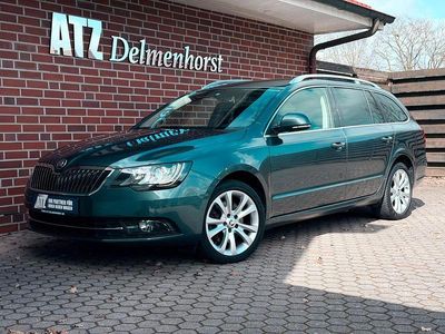 Gebraucht Skoda Superb Best of 140 PS (102 kW) 2015 Grau Kombi